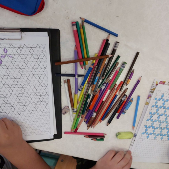GEOMETRİK DESENLER ATÖLYESİ
